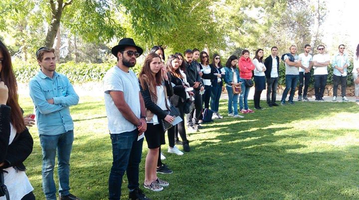 Eva de Stagerim : Pourquoi Yom Hazikaron est une expérience bouleversante